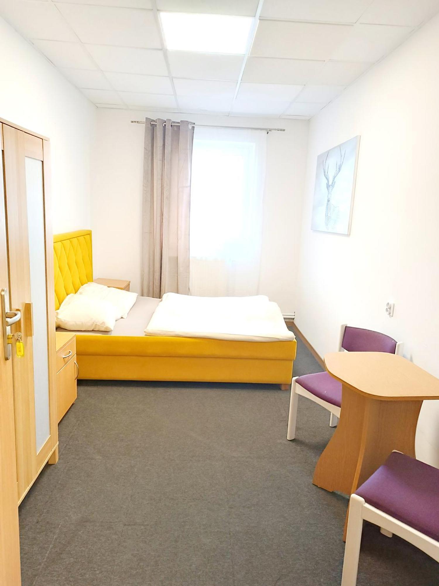 Hostel Krosnienska 12 锡隆纳葛拉 外观 照片